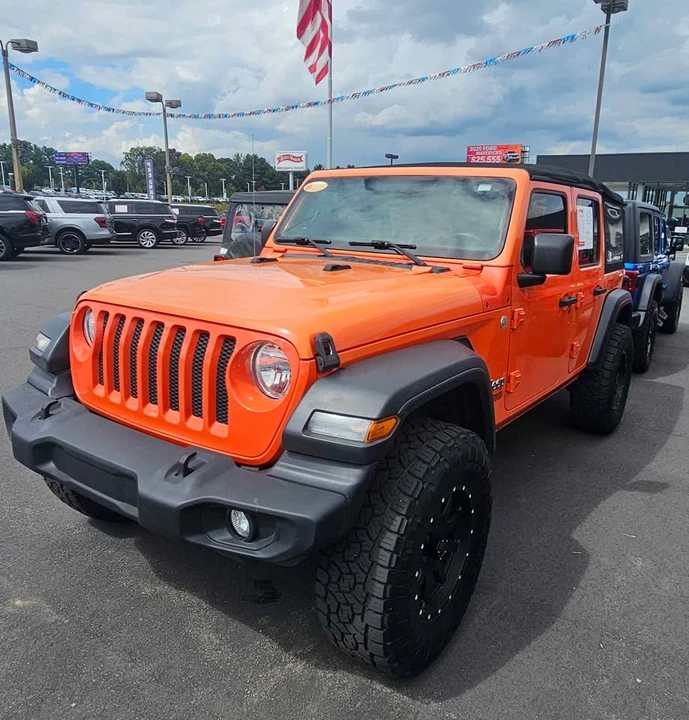 2018 Jeep JK Wrangler - Image 2 of 17
