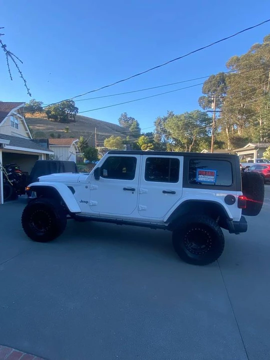 2018 Jeep JK Wrangler - Image 2 of 23