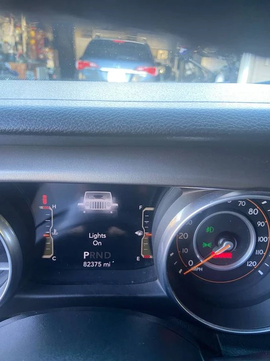2018 Jeep JK Wrangler - Image 12 of 23