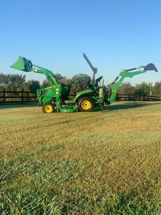 2018 John Deere - Image 2 of 18