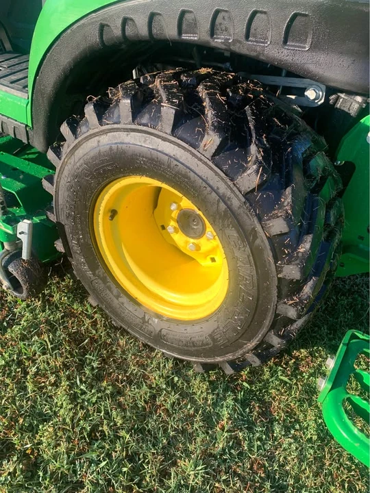 2018 John Deere - Image 16 of 18