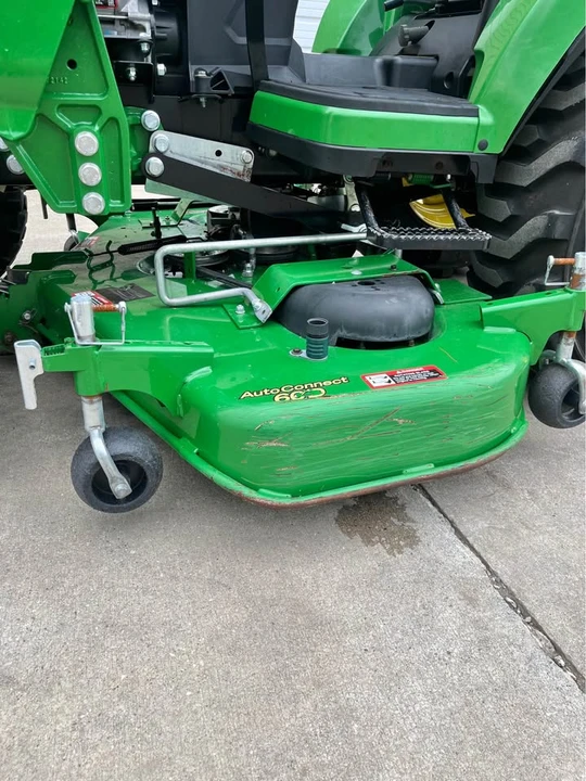 2018 John Deere - Image 10 of 13