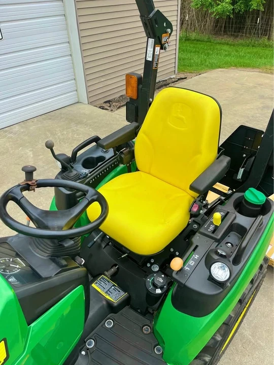 2018 John Deere - Image 12 of 13