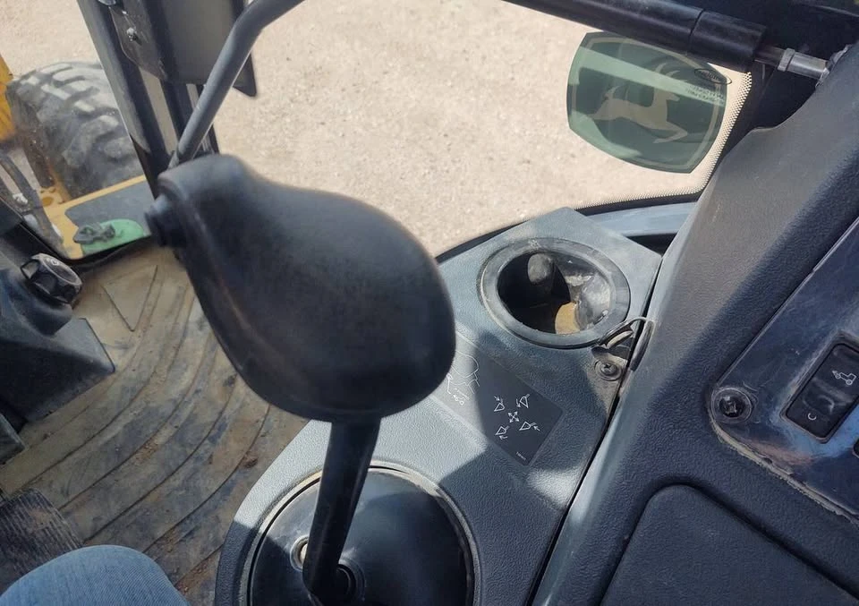 2018 John Deere - Image 3 of 5