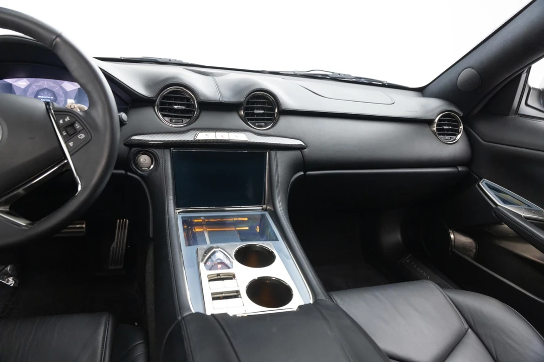 2018 Karma Revero - Image 14 of 21