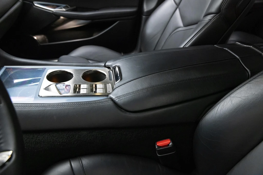 2018 Karma Revero - Image 20 of 21