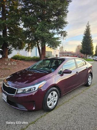 2018 Kia Forte - Image 8 of 11