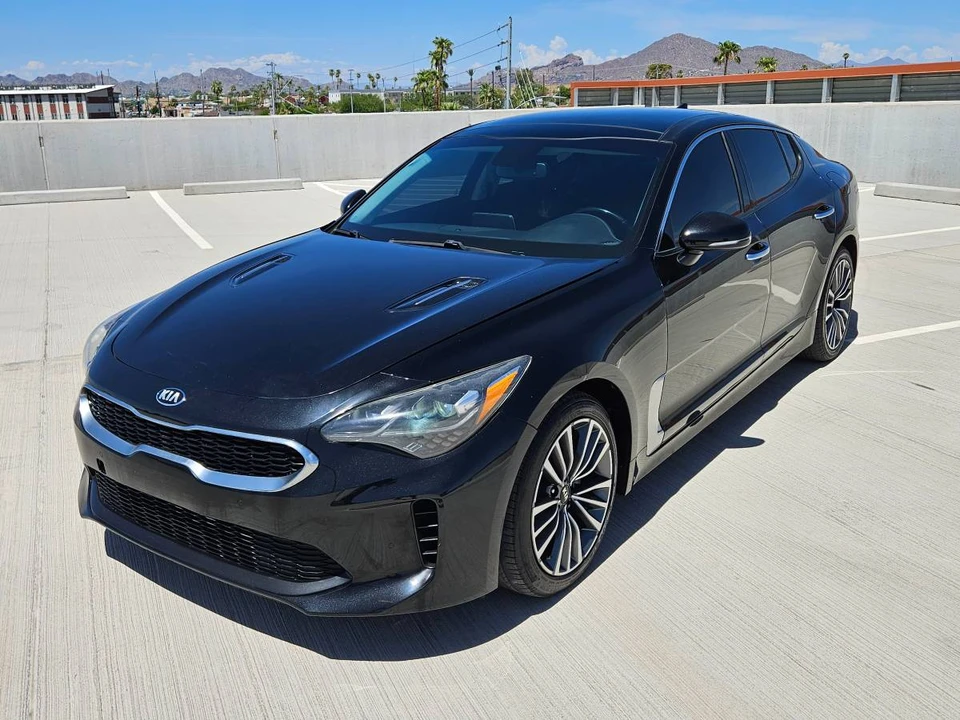 2018 Kia Stinger - Image 3 of 17