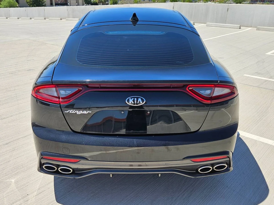 2018 Kia Stinger - Image 5 of 17