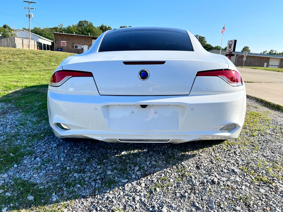 2018 Karma Revero - Image 12 of 31