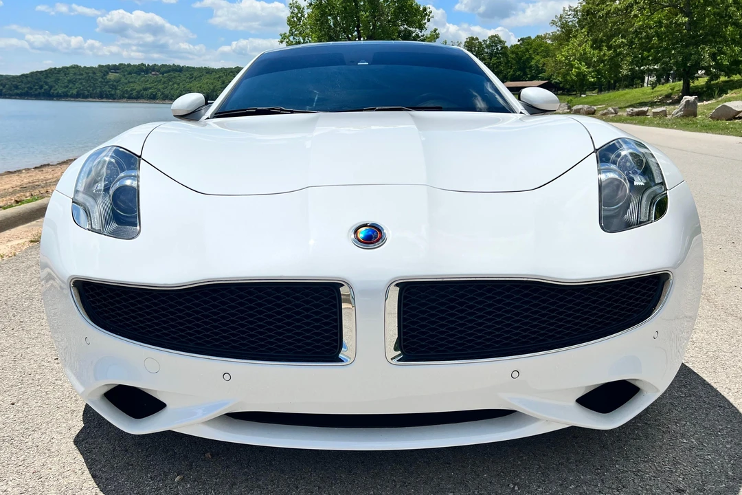 2018 Karma Revero - Image 2 of 31