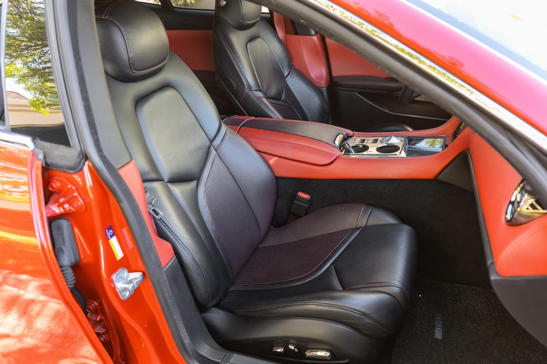 2018 Karma Revero - Image 30 of 31