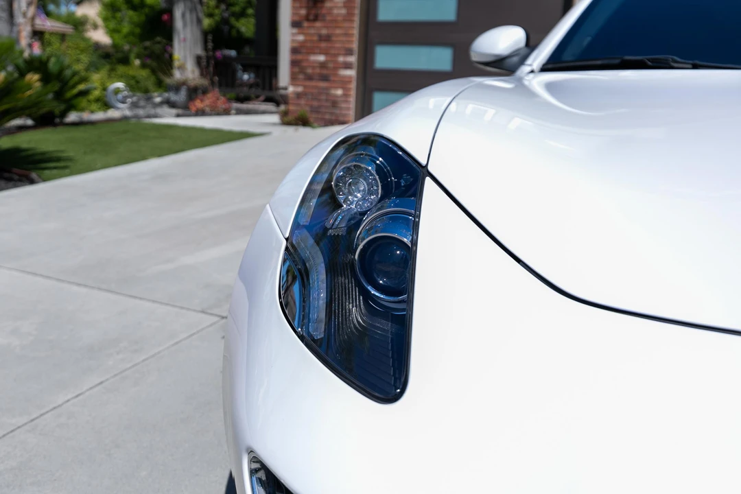 2018 Karma Revero - Image 15 of 31