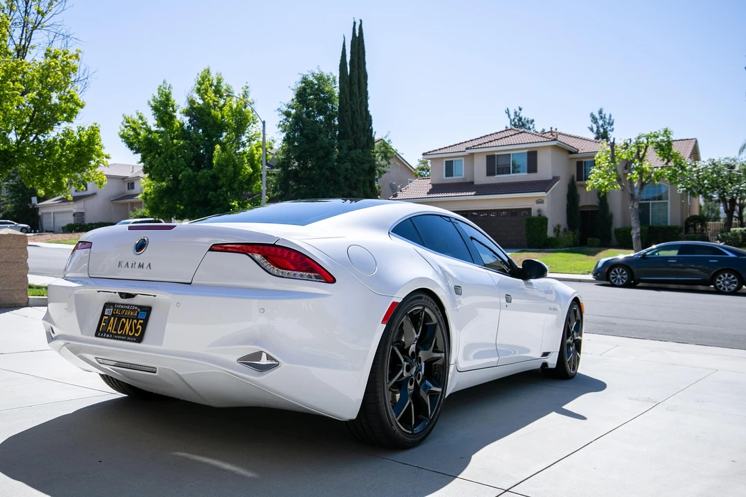 2018 Karma Revero - Image 11 of 31