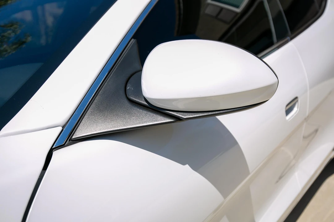 2018 Karma Revero - Image 21 of 31