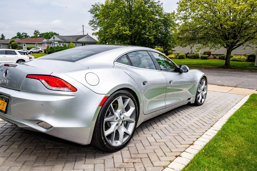 2018 Karma Revero - Image 27 of 31