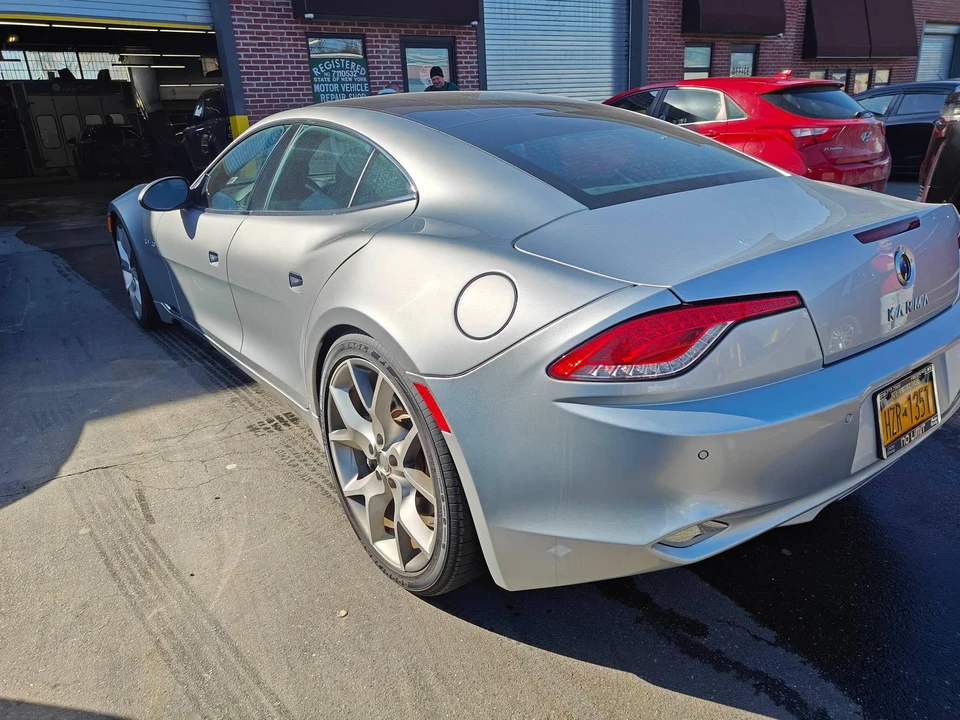 2018 Karma Revero - Image 14 of 31