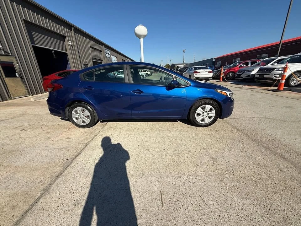 2018 Kia Forte - Image 14 of 20