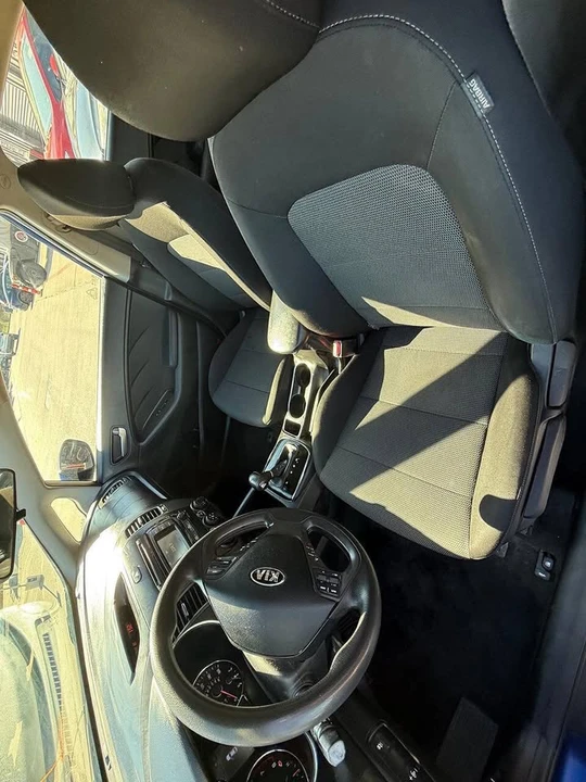 2018 Kia Forte - Image 16 of 20