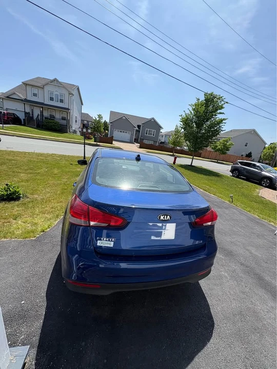 2018 Kia Forte - Image 2 of 6