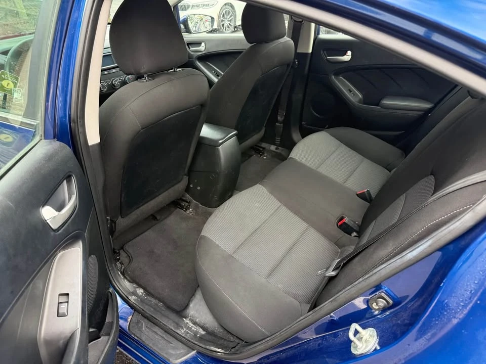2018 Kia Forte - Image 8 of 9
