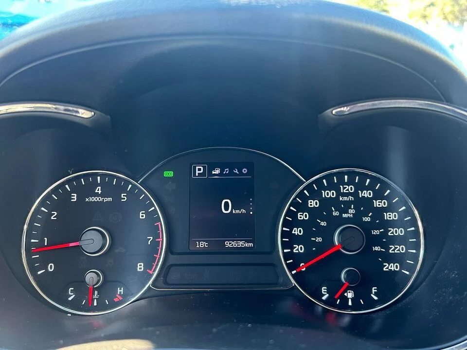 2018 Kia Forte - Image 7 of 16