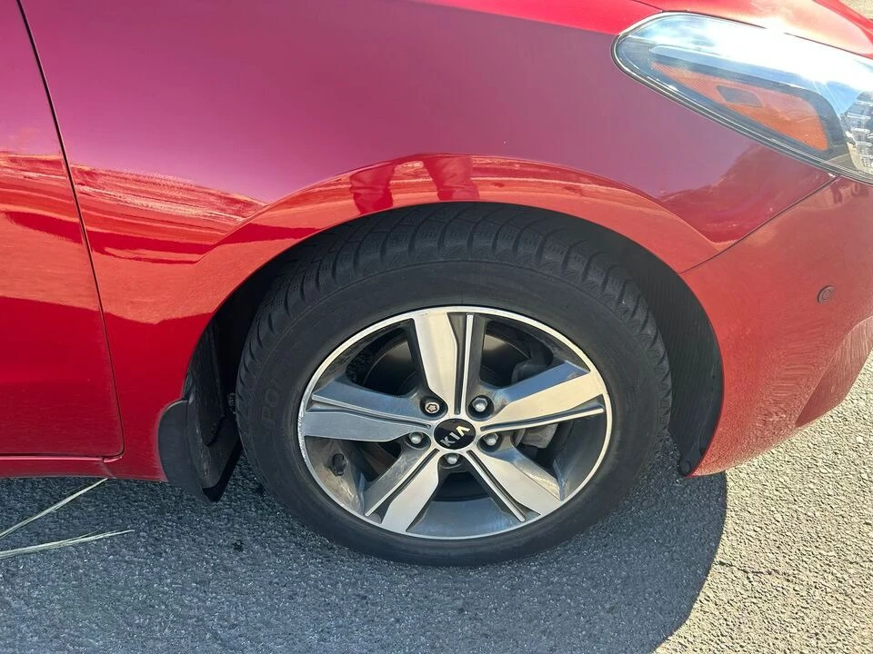 2018 Kia Forte - Image 13 of 16