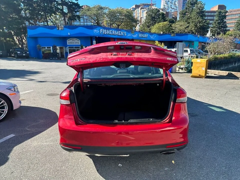2018 Kia Forte - Image 11 of 16