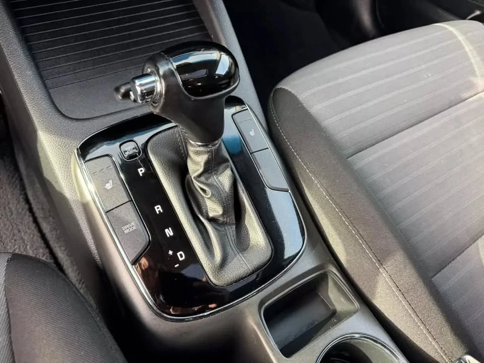 2018 Kia Forte - Image 11 of 14