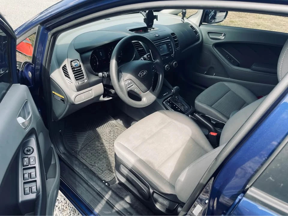 2018 Kia Forte - Image 5 of 6