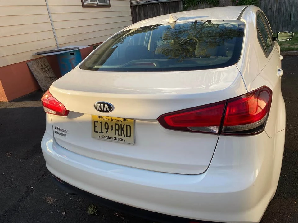 2018 Kia Forte - Image 3 of 9