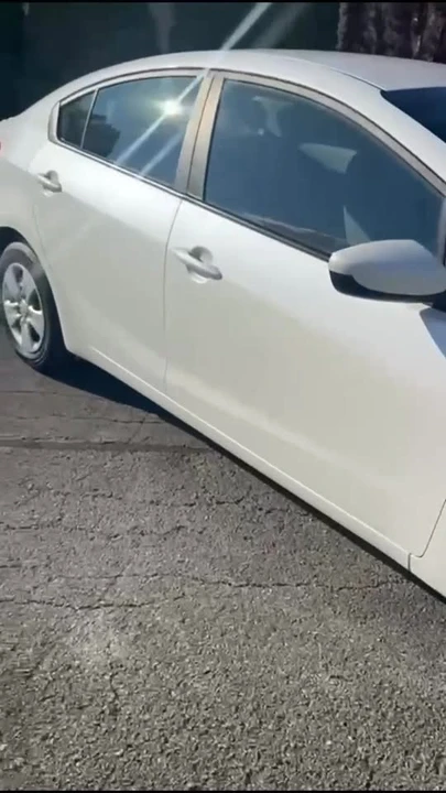 2018 Kia Forte - Image 8 of 8