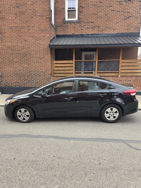 2018 Kia Forte - Image 2 of 7