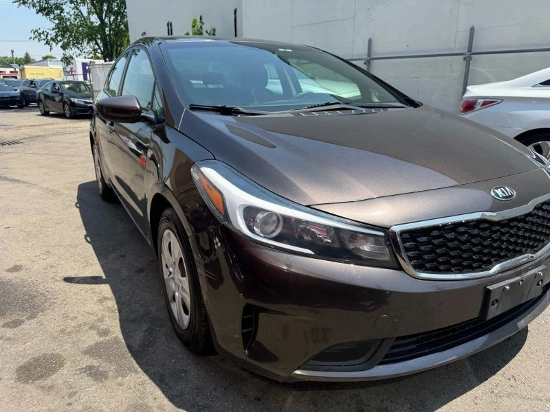 2018 Kia Forte - Image 3 of 12