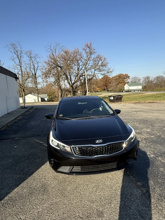 2018 Kia Forte - Image 2 of 10