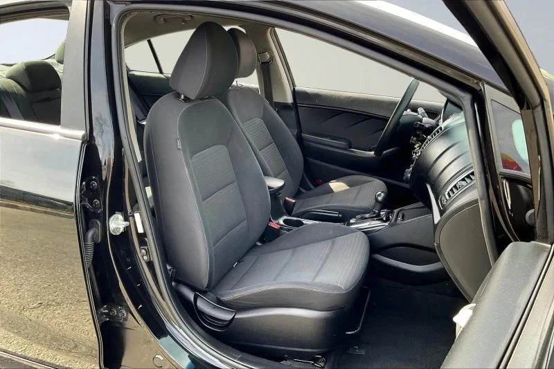 2018 Kia Forte - Image 12 of 12