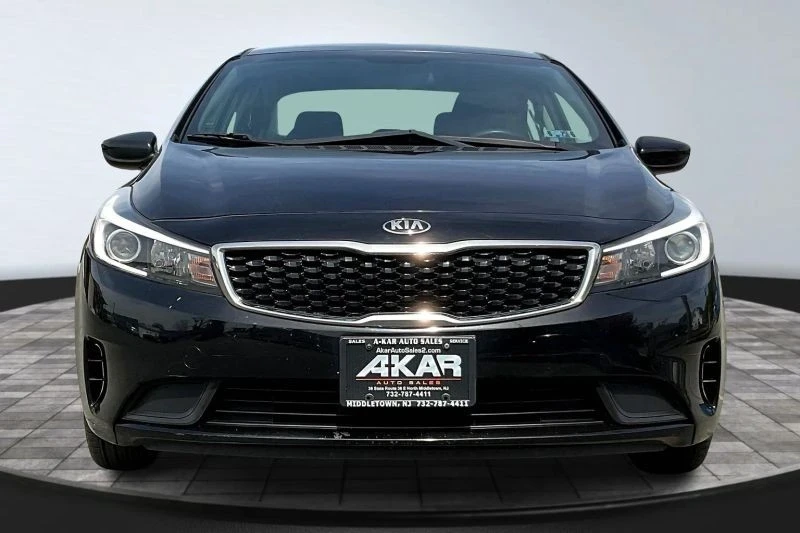 2018 Kia Forte - Image 2 of 12