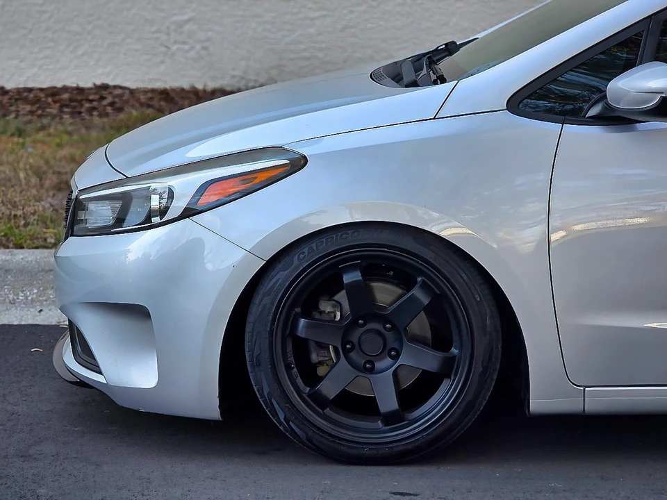 2018 Kia Forte - Image 12 of 21