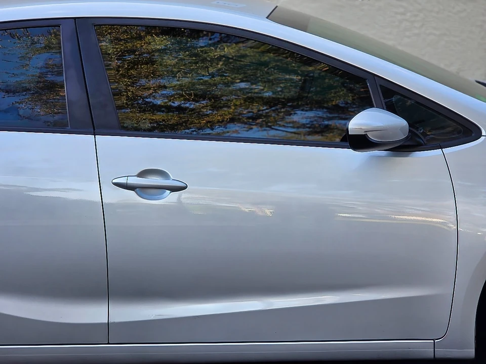 2018 Kia Forte - Image 10 of 21