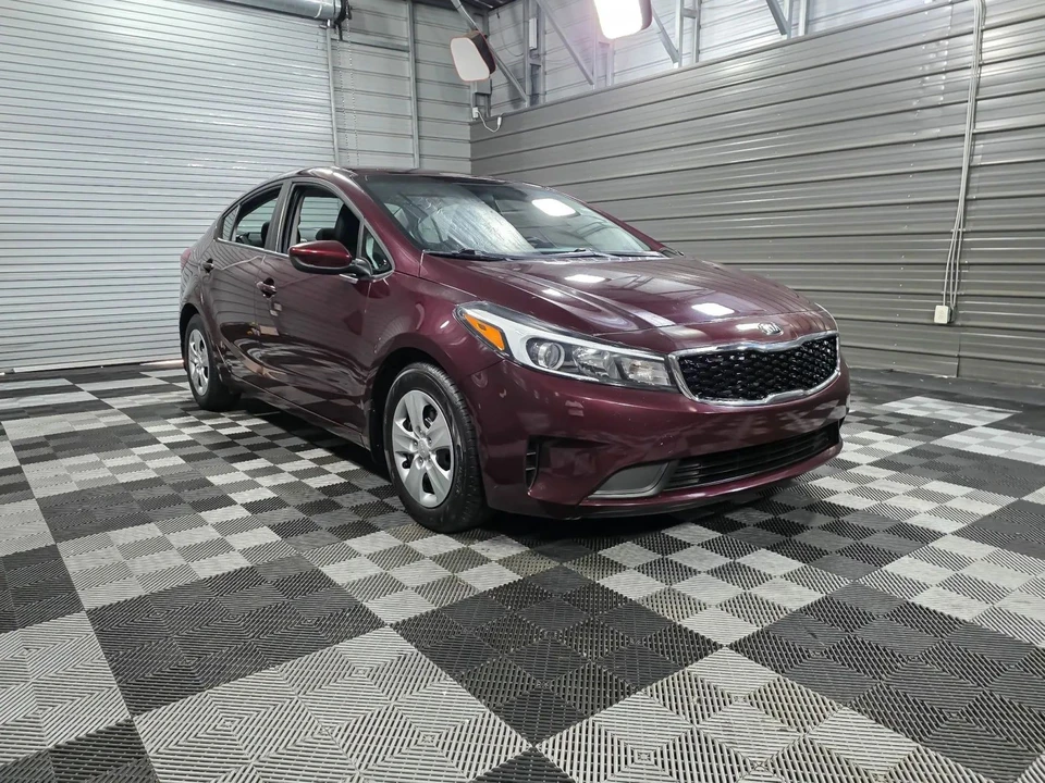 2018 Kia Forte - Image 4 of 21
