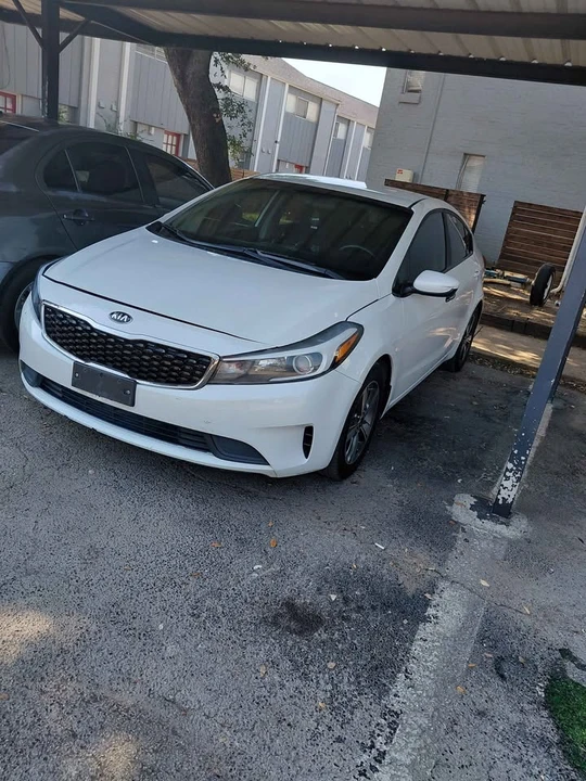 2018 Kia Forte - Image 3 of 6