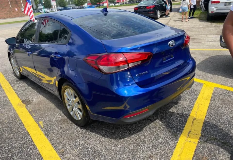 2018 Kia Forte - Image 4 of 7