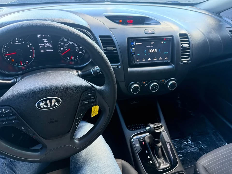 2018 Kia Forte - Image 8 of 8