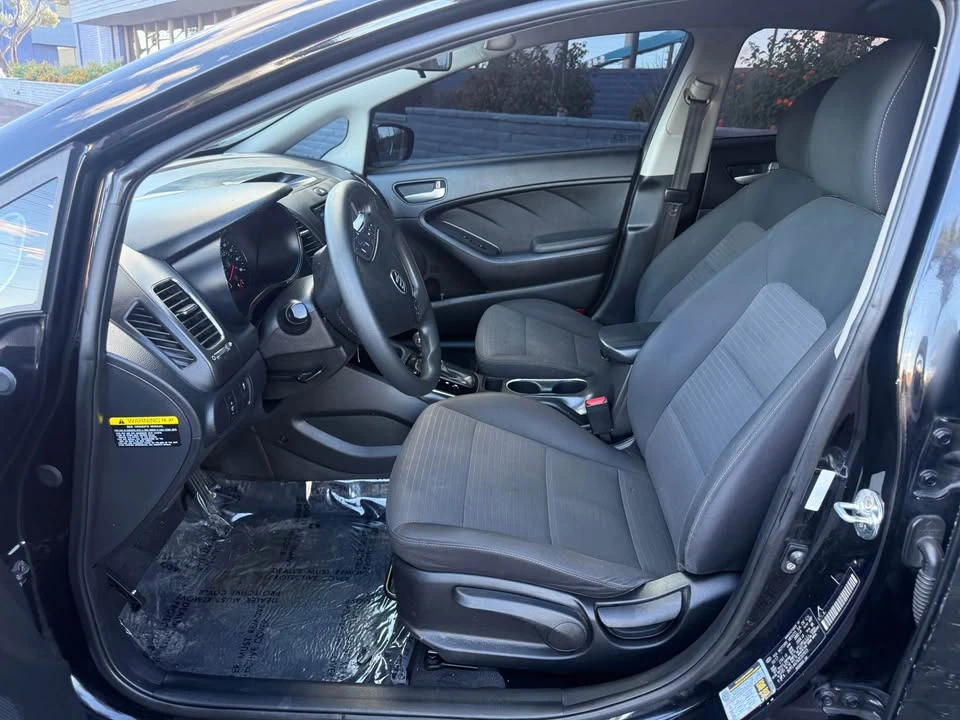 2018 Kia Forte - Image 7 of 8