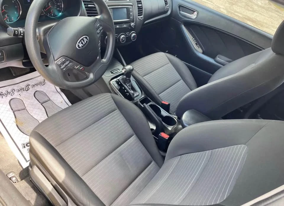 2018 Kia Forte - Image 5 of 7