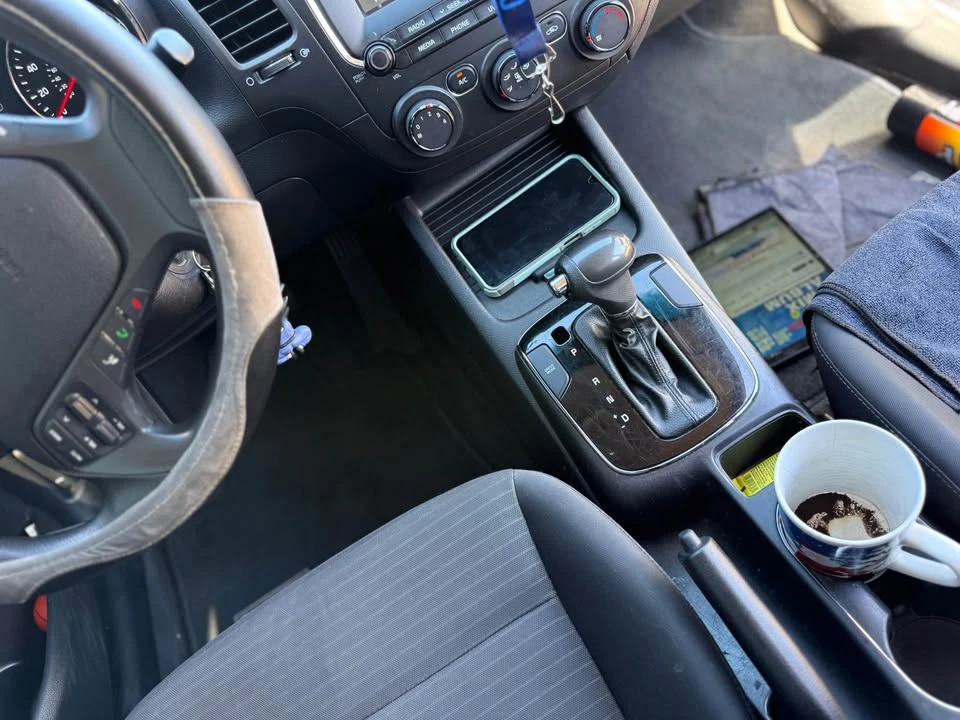 2018 Kia Forte - Image 7 of 21