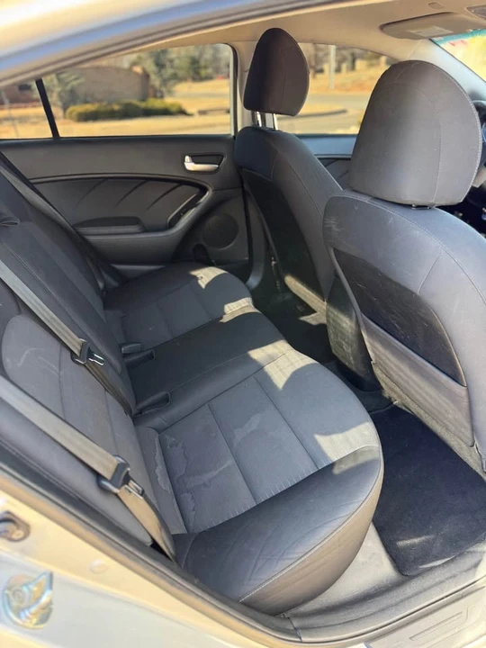 2018 Kia Forte - Image 11 of 21