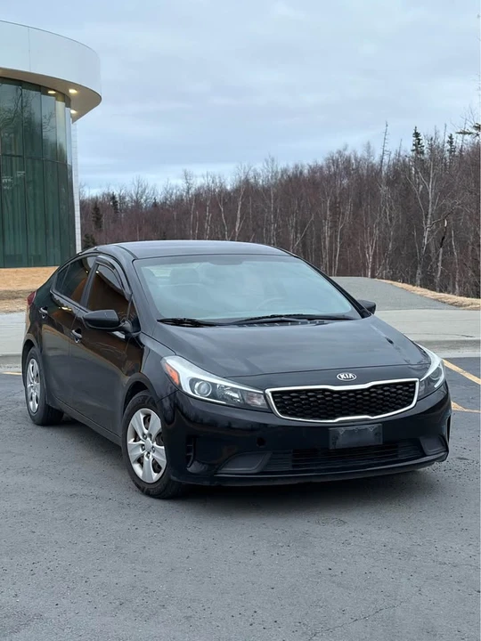 2018 Kia Forte - Image 2 of 5