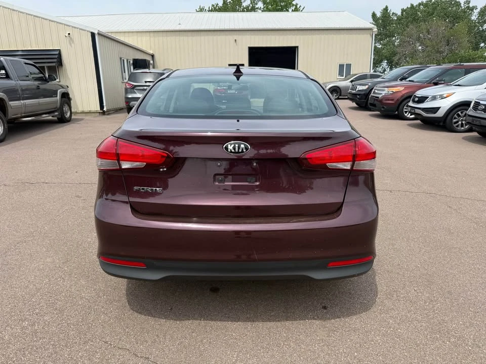 2018 Kia Forte - Image 4 of 20