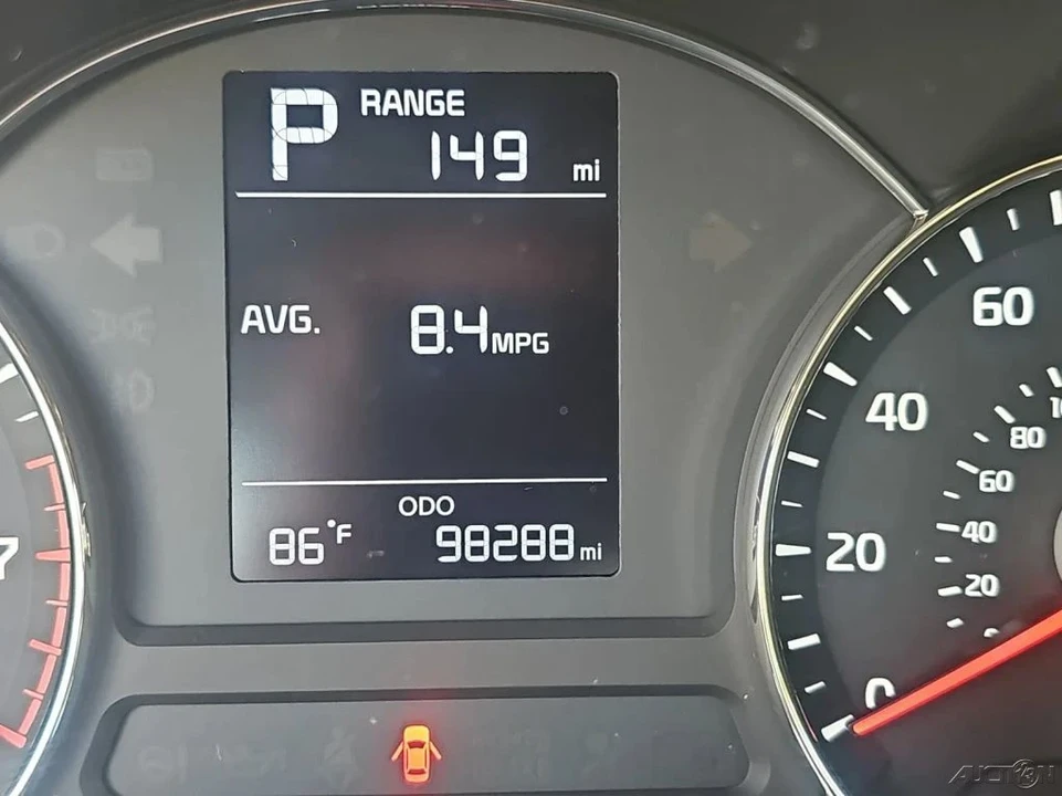 2018 Kia Forte - Image 11 of 21